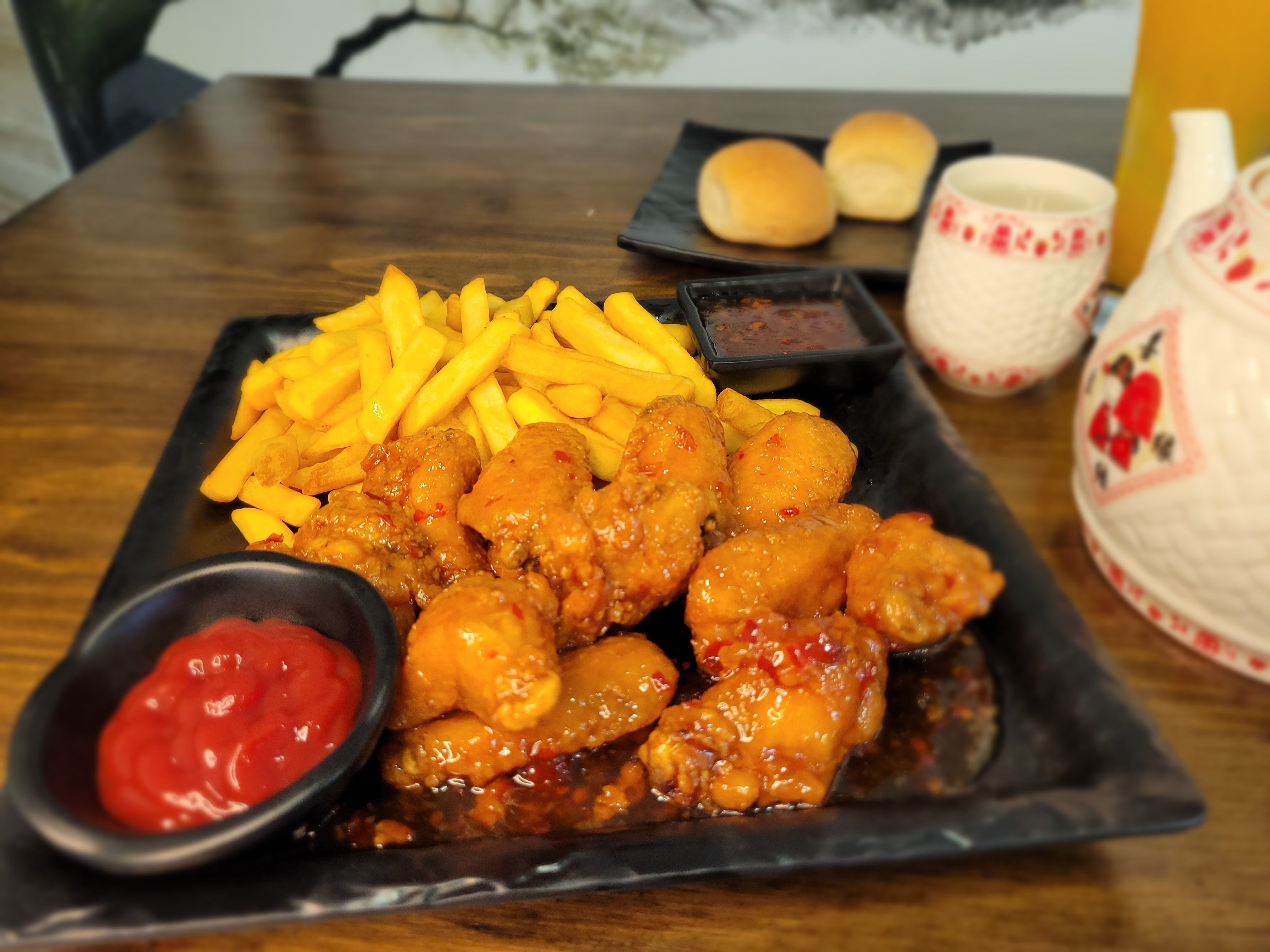 ALITAS DE POLLO A LA PLANCHA CON SALSA MIEL